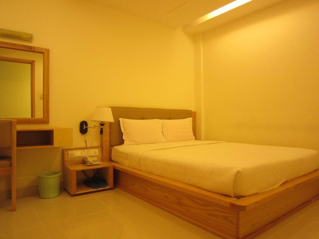 Hanz 82 Le Lai Sen Hotel Ciudad Ho Chi Minh  Exterior foto